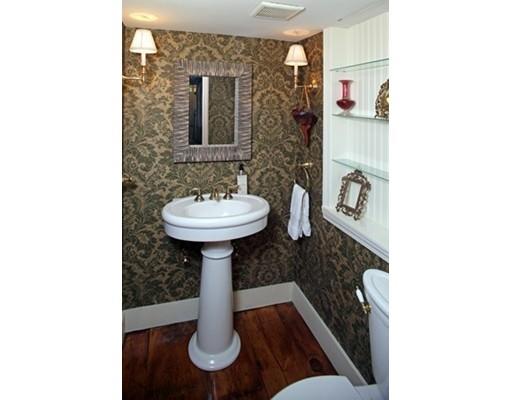 269 High St, Hingham, MA 02043 photo 14