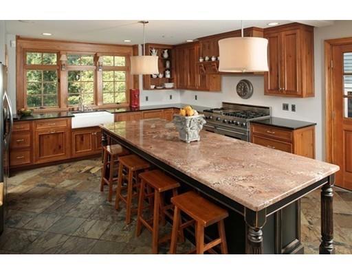 269 High St, Hingham, MA 02043 photo 4