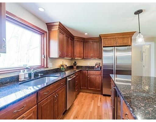 68 Mackintosh Ave, Needham, MA 02492 photo 8