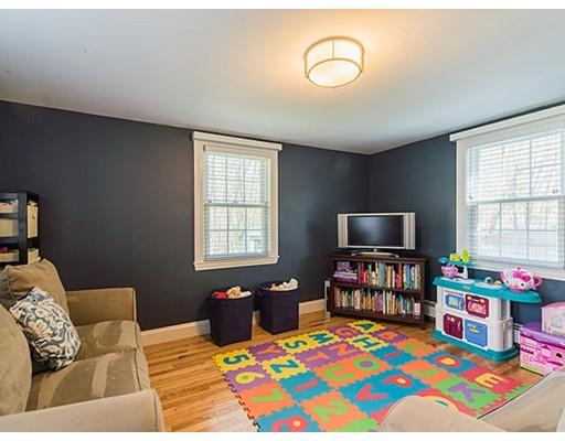 68 Mackintosh Ave, Needham, MA 02492 photo 11