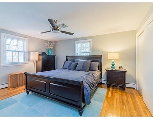 68 Mackintosh Ave, Needham, MA 02492 photo 13