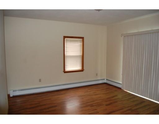 18 Maple St, Hardwick, MA 01082 photo 7