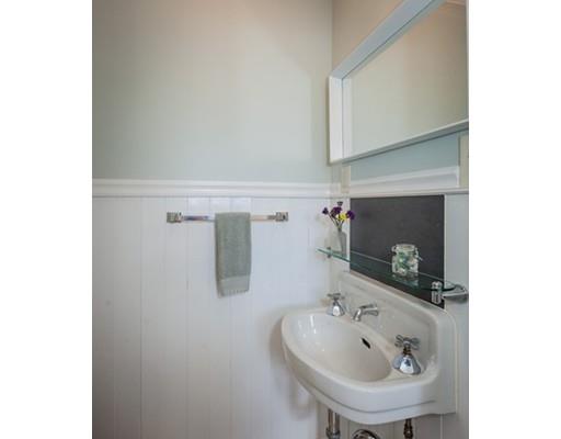 174 Gillette Ave, Springfield, MA 01118 photo 6