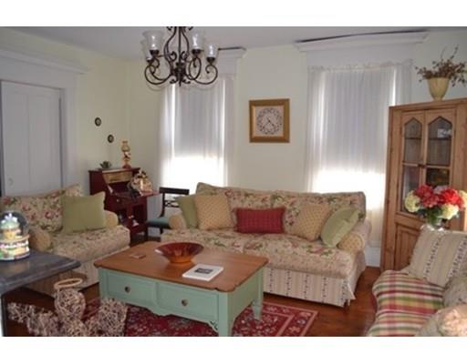 532 Main St, Townsend, MA 01469 photo 5