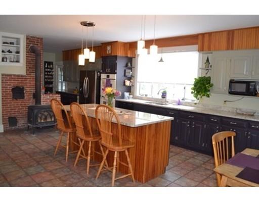 532 Main St, Townsend, MA 01469 photo 4