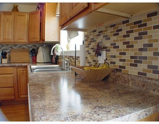 60 Orange St #1, Fall River, MA 02720 photo 4