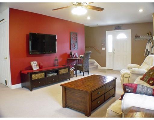 60 Orange St #1, Fall River, MA 02720 photo 8