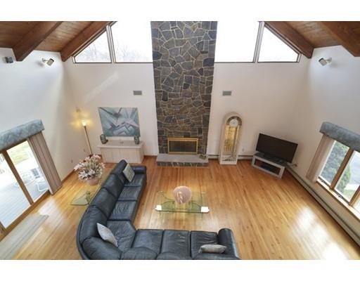10 Landers Rd, Stoneham, MA 02180 photo 12