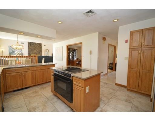 10 Landers Rd, Stoneham, MA 02180 photo 8