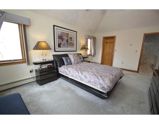 10 Landers Rd, Stoneham, MA 02180 photo 20