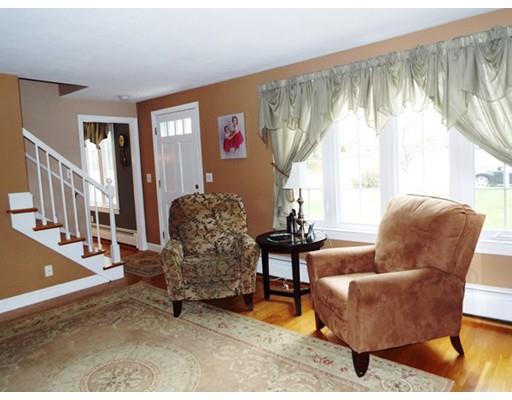 4 Pine Knoll Rd, Franklin, MA 02038 photo 13