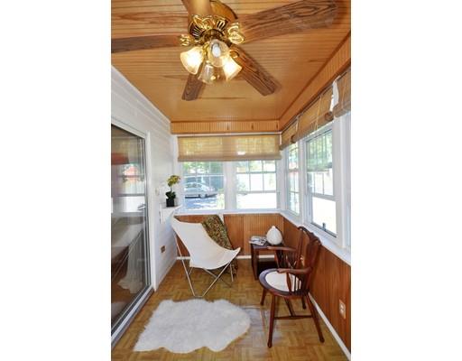 31 Fairfield St, Maynard, MA 01754 photo 3