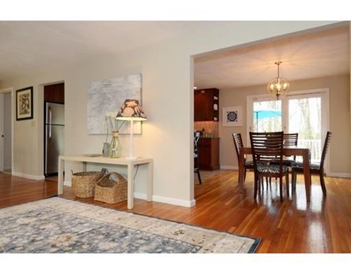 13 Bainbridge Rd, Reading, MA 01867 photo 5