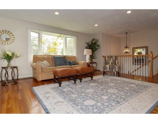 13 Bainbridge Rd, Reading, MA 01867 photo 3