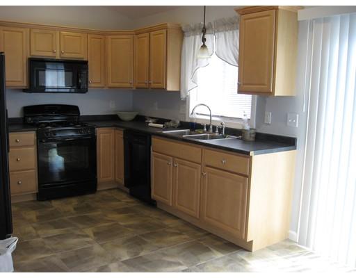 13 Mohegan Ave, Springfield, MA 01151 photo 13