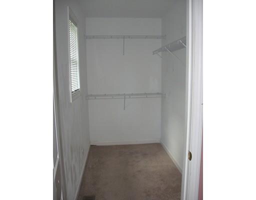 13 Mohegan Ave, Springfield, MA 01151 photo 7