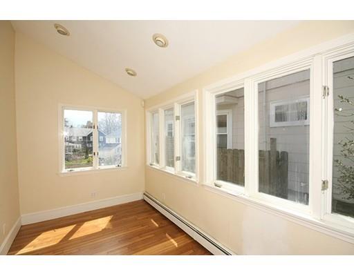 147 Lothrop St, Beverly, MA 01915 photo 7