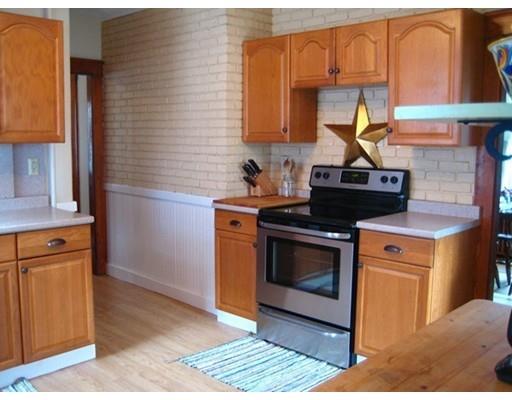 17 Powder Mill Rd, Maynard, MA 01754 photo 8