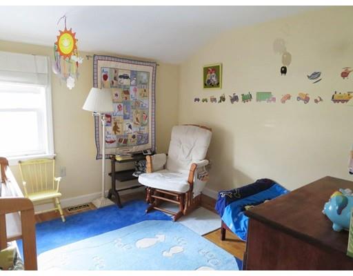 35 Paul St, Dedham, MA 02026 photo 10