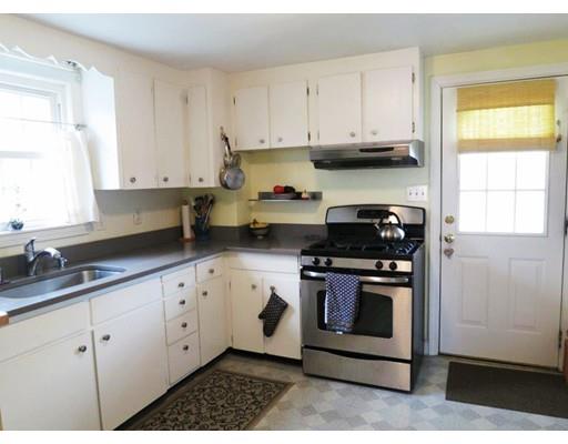 35 Paul St, Dedham, MA 02026 photo 6