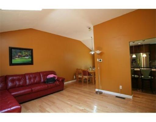 11 Pine St, Sharon, MA 02067 photo 6