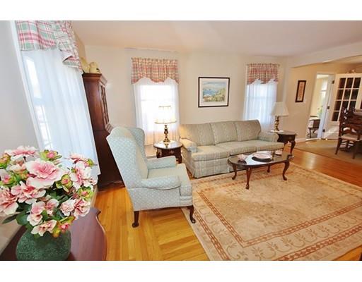2 Stoneleigh Rd, Worcester, MA 01606 photo 3