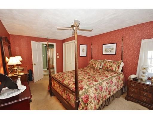 2 Stoneleigh Rd, Worcester, MA 01606 photo 16