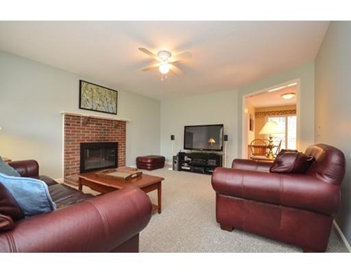 61 Highland View Dr, Sutton, MA 01590 photo 5