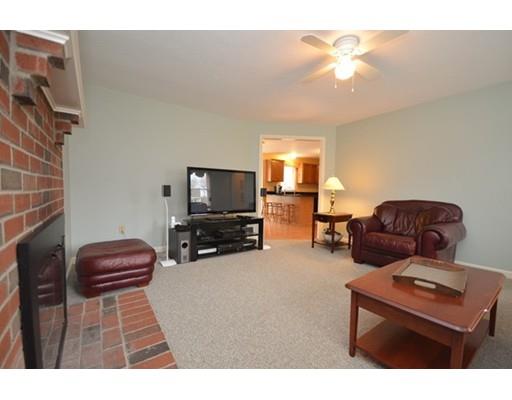 61 Highland View Dr, Sutton, MA 01590 photo 6