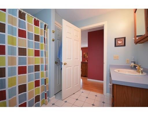 61 Highland View Dr, Sutton, MA 01590 photo 24