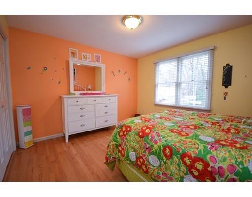 61 Highland View Dr, Sutton, MA 01590 photo 17