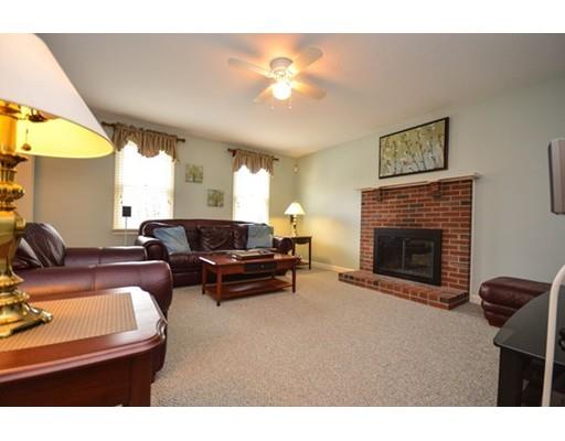 61 Highland View Dr, Sutton, MA 01590 photo 4