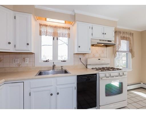6 Sedgewick St, Springfield, MA 01108 photo 9