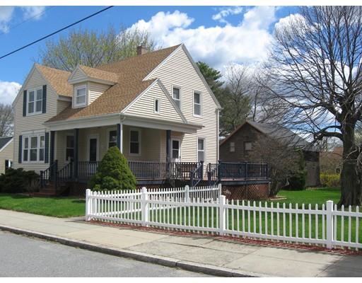 73 Moore St, Fall River, MA 02720 photo 2