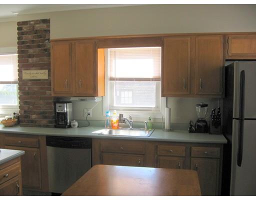73 Moore St, Fall River, MA 02720 photo 11