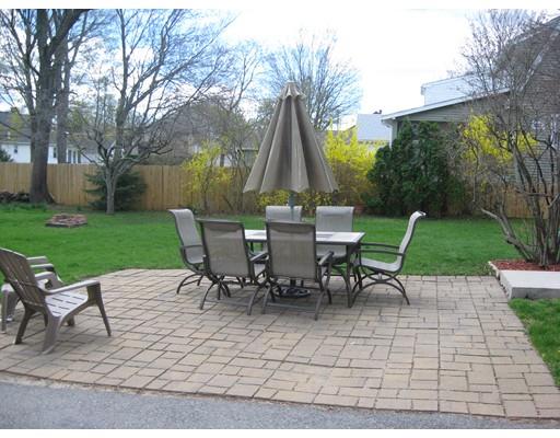 73 Moore St, Fall River, MA 02720 photo 3
