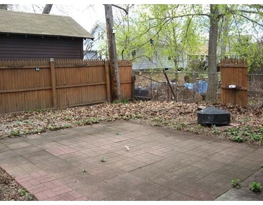 28 Dalton Pl, Springfield, MA 01109 photo 21