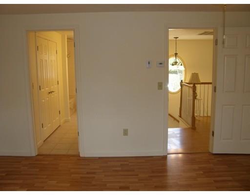 31 Bugbee St, Plainville, MA 02762 photo 17
