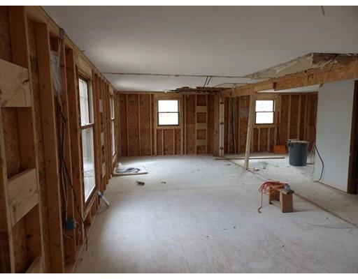 58 Maple St, Stoneham, MA 02180 photo 11