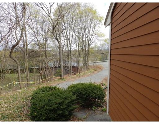 58 Maple St, Stoneham, MA 02180 photo 9