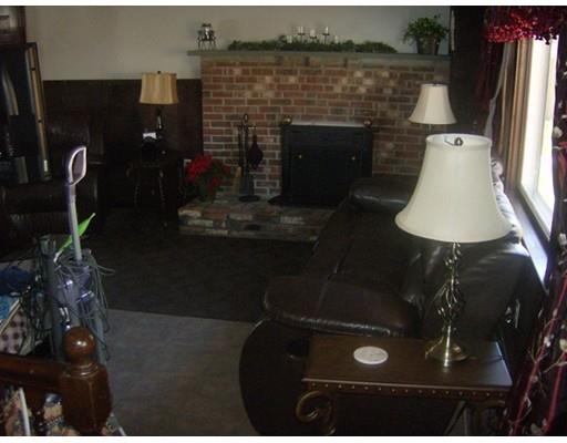 29 Gem Cir, Raynham, MA 02767 photo 7
