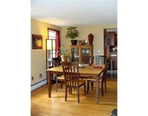 693 W Cherry St, Holyoke, MA 01040 photo 13