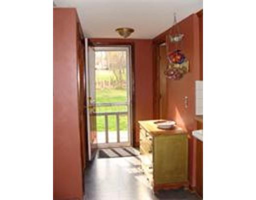 693 W Cherry St, Holyoke, MA 01040 photo 8