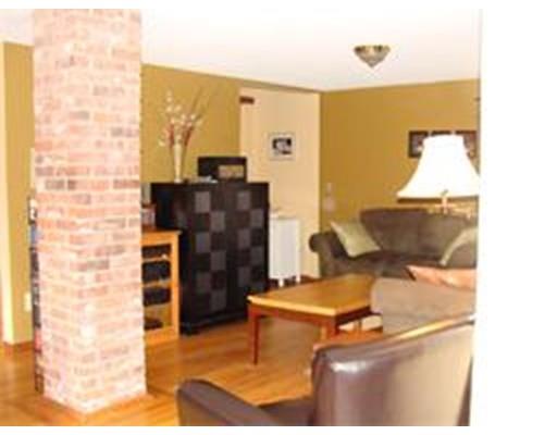 693 W Cherry St, Holyoke, MA 01040 photo 18