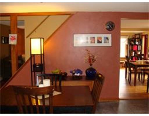 693 W Cherry St, Holyoke, MA 01040 photo 12