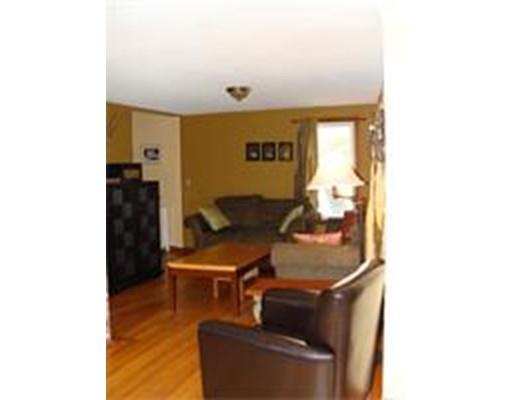 693 W Cherry St, Holyoke, MA 01040 photo 17
