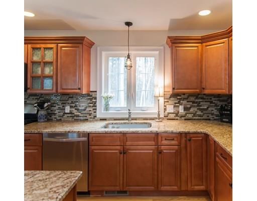 20 Bailey Dr, Westfield, MA 01085 photo 5