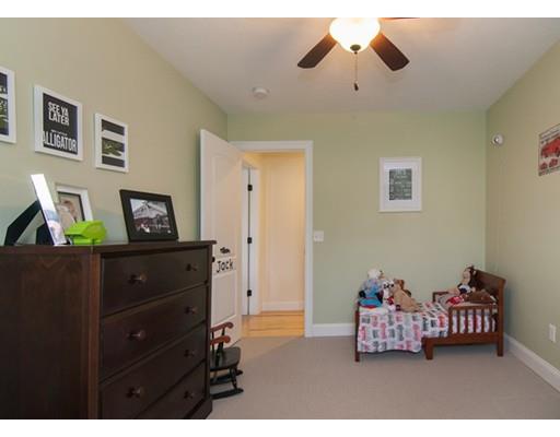 20 Bailey Dr, Westfield, MA 01085 photo 17