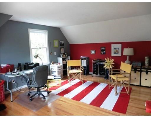 2064 Parker St, Springfield, MA 01128 photo 21