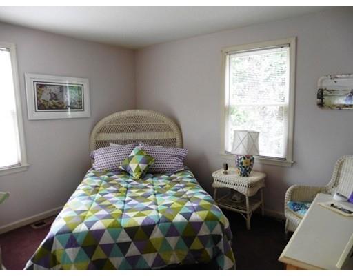 2064 Parker St, Springfield, MA 01128 photo 19